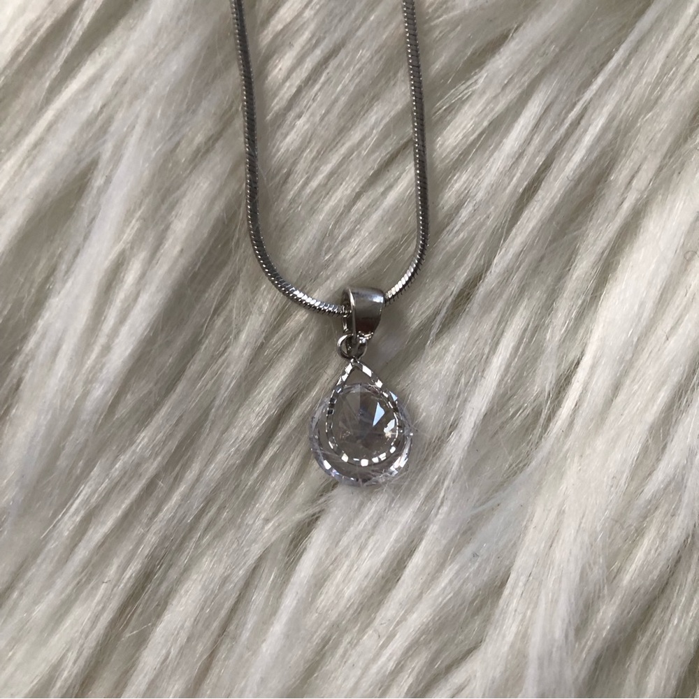 Crystal tear drop necklace.